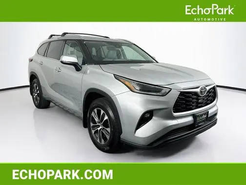 2021 Toyota Highlander XLE AWD photo