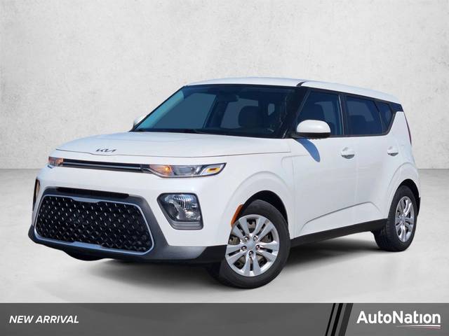 2022 Kia Soul LX FWD photo