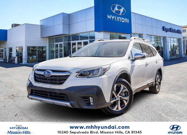 2020 Subaru Outback Touring AWD photo