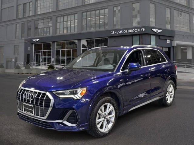 2022 Audi Q3 S line Premium Plus AWD photo