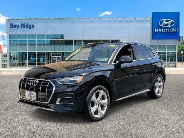 2021 Audi Q5 Premium Plus AWD photo