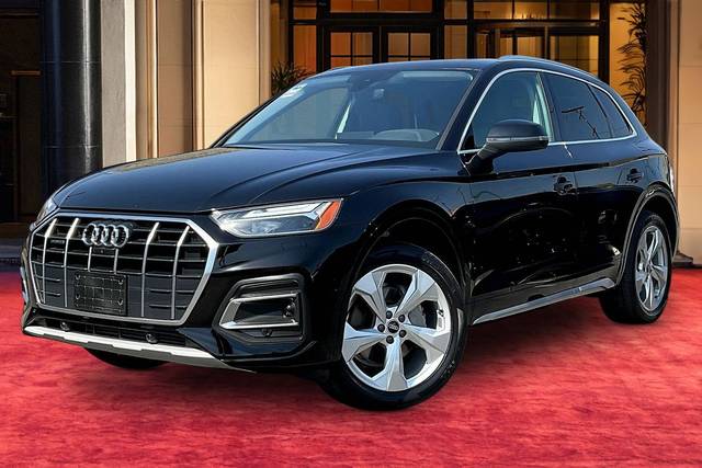 2021 Audi Q5 Premium Plus AWD photo