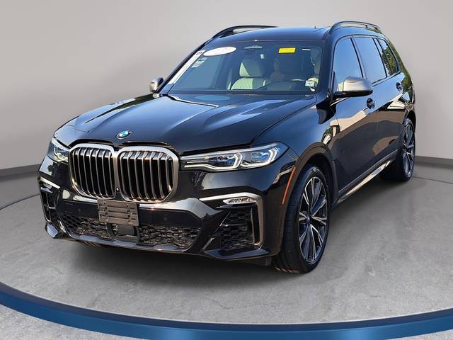 2021 BMW X7 M50i AWD photo