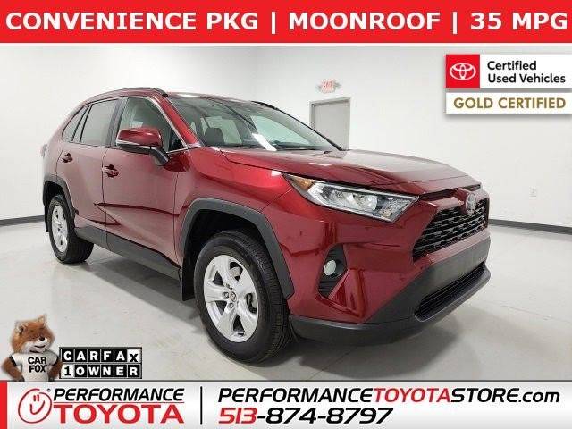 2021 Toyota RAV4 XLE FWD photo