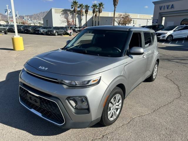 2022 Kia Soul LX FWD photo