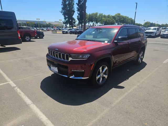 2021 Jeep Grand Cherokee L Limited RWD photo