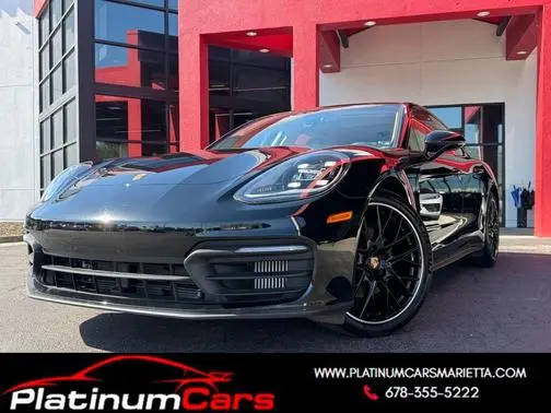 2021 Porsche Panamera RWD photo