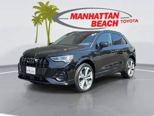 2022 Audi Q3 S line Premium Plus AWD photo