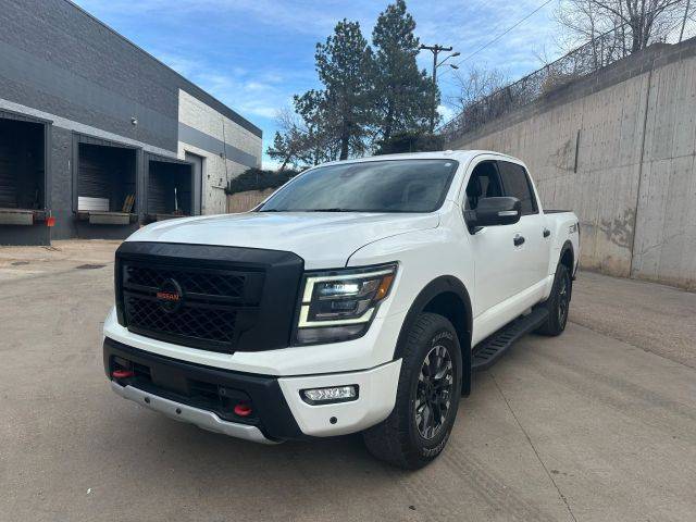 2021 Nissan Titan PRO-4X 4WD photo