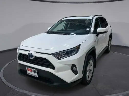2021 Toyota RAV4 Hybrid XLE AWD photo