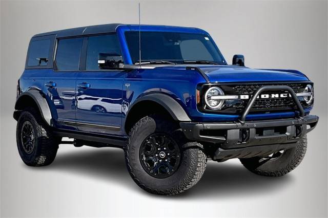 2021 Ford Bronco 4 Door First Edition 4WD photo