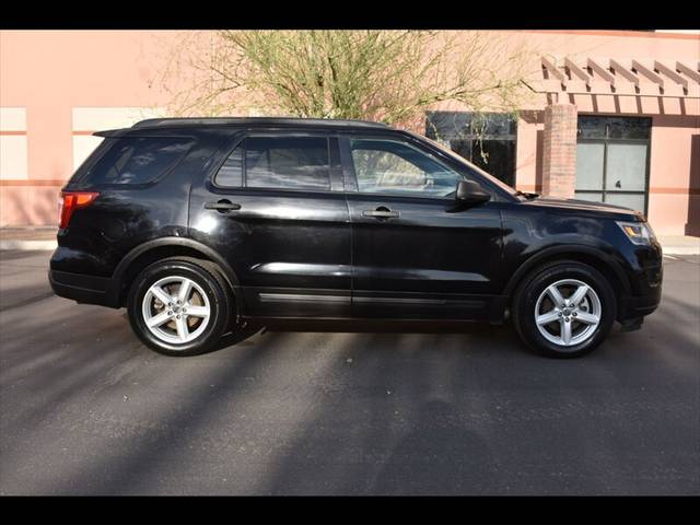 2018 Ford Explorer Base FWD photo