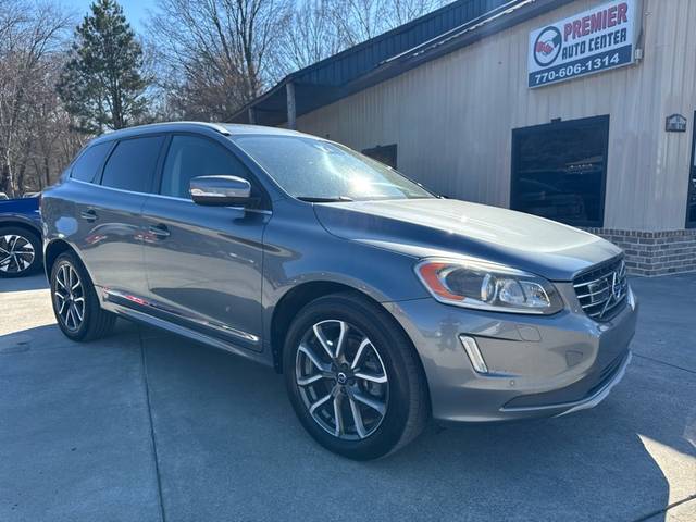 2016 Volvo XC60 T6 Drive-E Platinum FWD photo