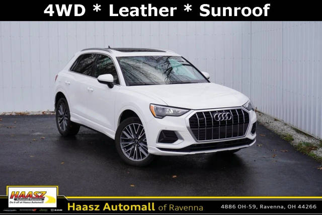 2022 Audi Q3 Premium AWD photo