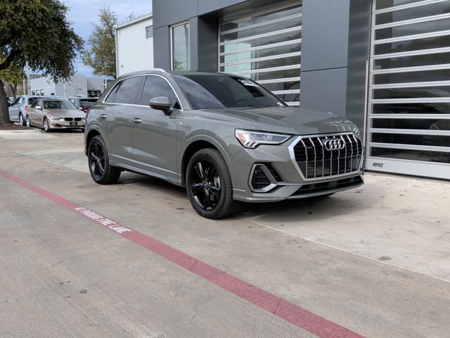 2022 Audi Q3 S line Premium Plus AWD photo