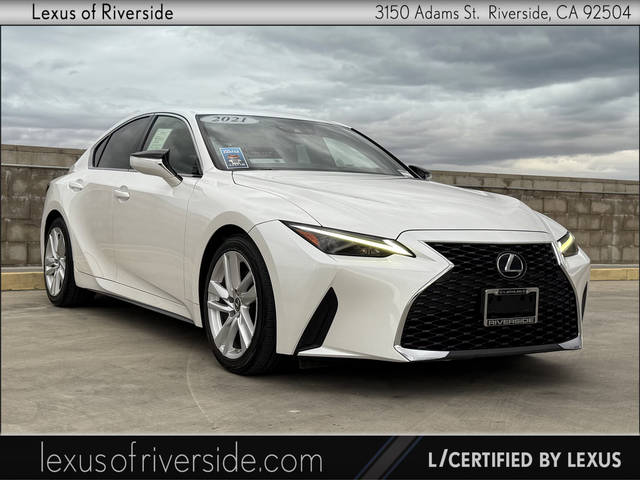 2021 Lexus IS IS 300 RWD photo