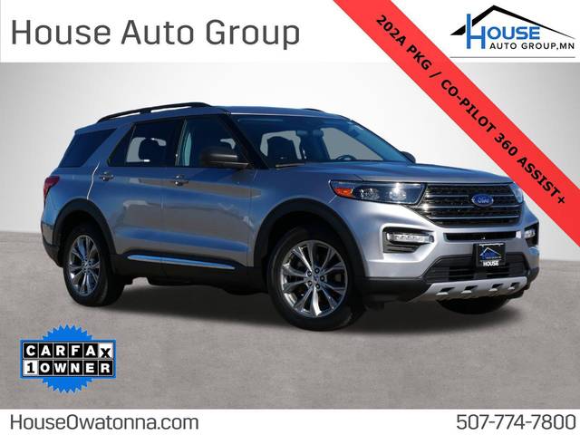 2021 Ford Explorer XLT 4WD photo