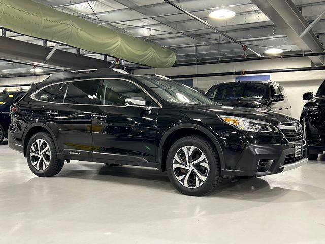 2022 Subaru Outback Touring AWD photo
