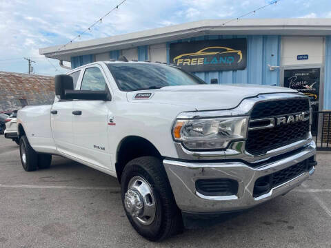 2021 Ram 3500 Tradesman 4WD photo