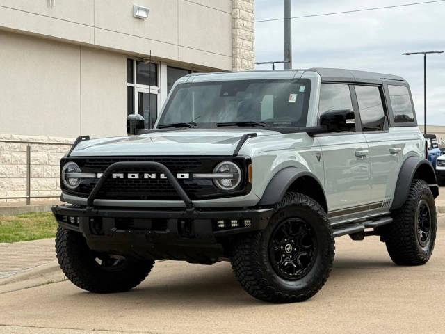 2021 Ford Bronco 4 Door First Edition 4WD photo