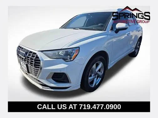 2022 Audi Q3 Premium AWD photo