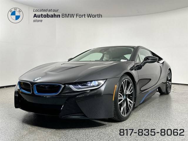 2019 BMW i8  AWD photo