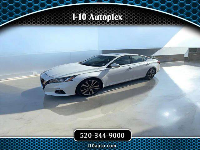 2020 Nissan Altima 2.0 Platinum FWD photo