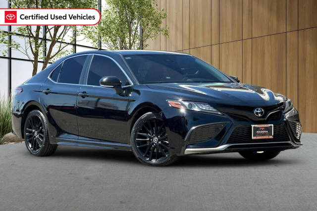 2021 Toyota Camry XSE FWD photo