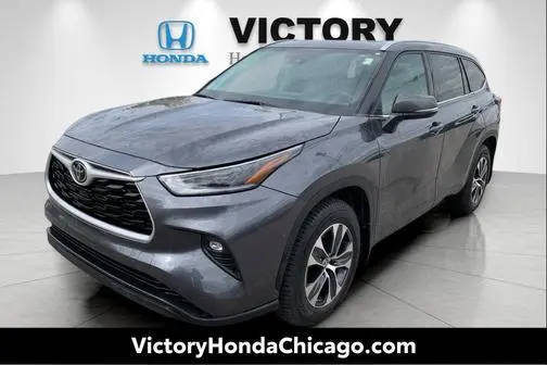 2021 Toyota Highlander XLE AWD photo