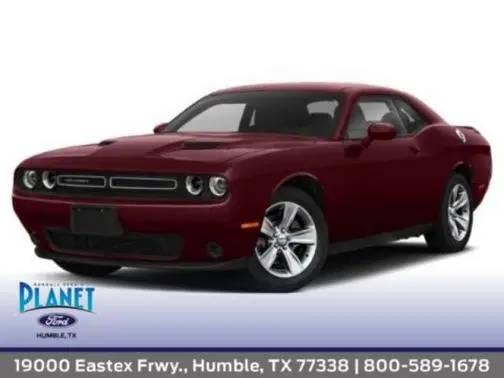 2021 Dodge Challenger SXT RWD photo