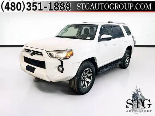 2020 Toyota 4Runner SR5 4WD photo