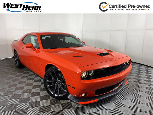 2021 Dodge Challenger R/T Scat Pack RWD photo