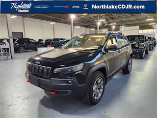 2021 Jeep Cherokee Trailhawk 4WD photo