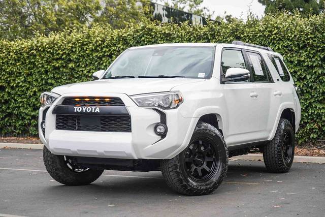 2021 Toyota 4Runner SR5 Premium 4WD photo