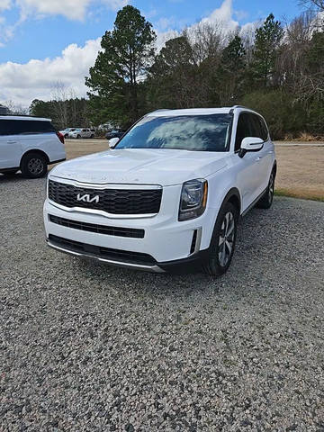 2022 Kia Telluride S FWD photo