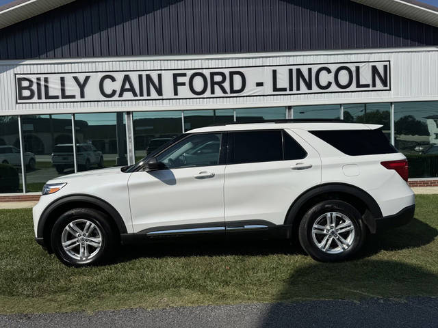 2021 Ford Explorer XLT 4WD photo