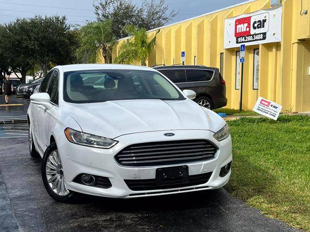 2015 Ford Fusion SE Hybrid FWD photo