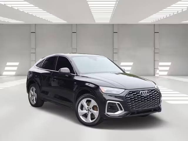 2021 Audi Q5 Sportback Premium Plus AWD photo