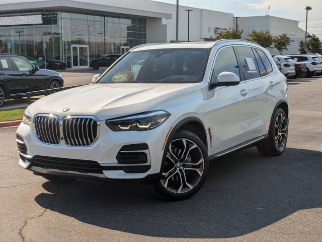 2022 BMW X5 xDrive40i AWD photo