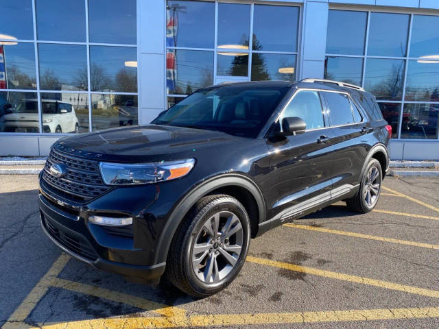 2021 Ford Explorer XLT 4WD photo