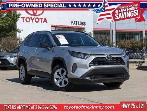 2021 Toyota RAV4 LE FWD photo