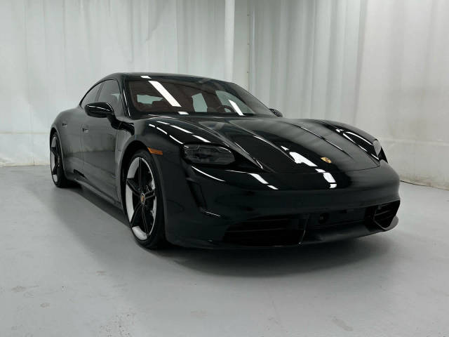 2021 Porsche Taycan Turbo AWD photo