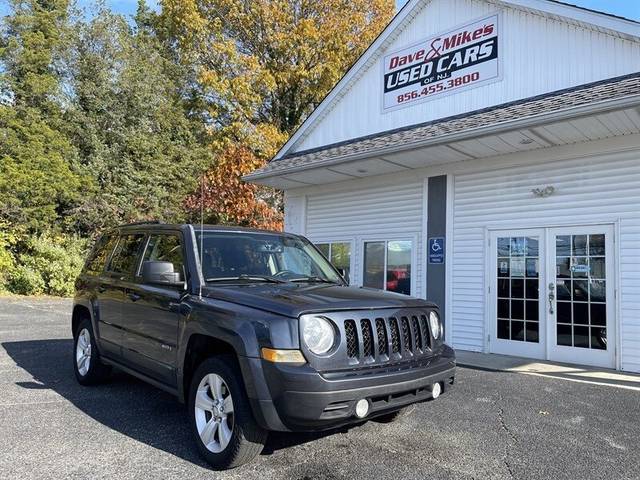 2015 Jeep Patriot Latitude 4WD photo