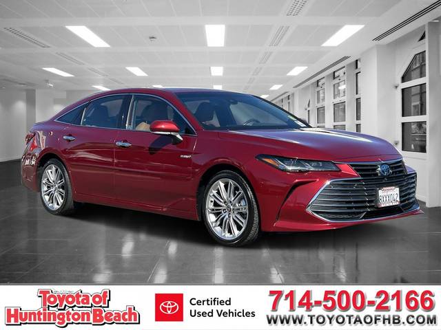 2021 Toyota Avalon Hybrid Limited FWD photo