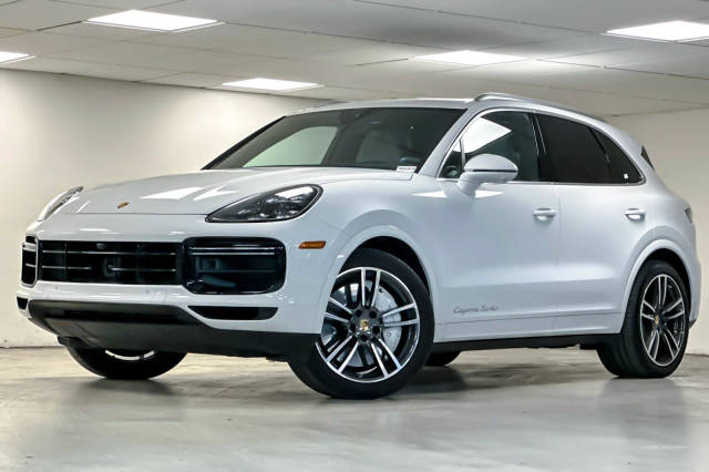 2021 Porsche Cayenne Turbo AWD photo