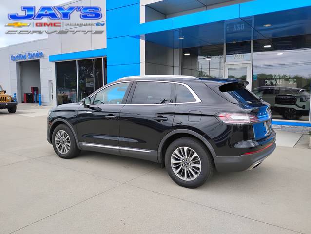 2021 Lincoln Nautilus Standard AWD photo