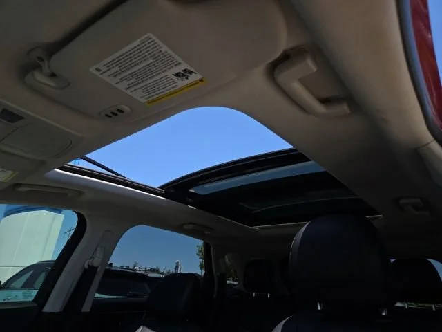 2015 Ford Edge Titanium FWD photo