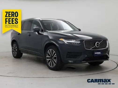 2022 Volvo XC90 Momentum AWD photo