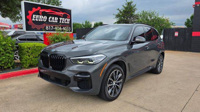 2022 BMW X5 M50i AWD photo