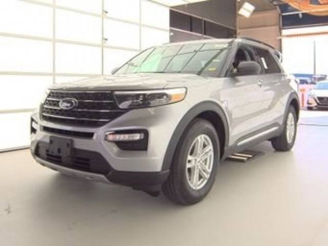 2021 Ford Explorer XLT 4WD photo